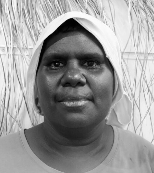 <br>Muypirri Marawili</br><strong>Djunuŋgayaŋu </strong><br>66 x 37cm</br><br>ID: 8350-24</br> - Image 2
