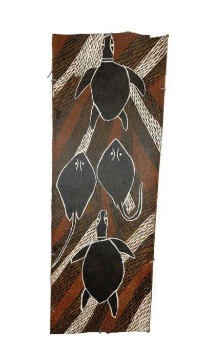 <br>Rrapurapu Gurruwiwi</br><strong>Ṉuwayak </strong><br>67 x 19.5cm</br><br>ID: 0031-25</br>