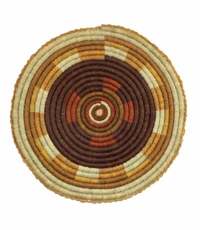 <br>Gidilpawuy Munyarryun</br><strong>Batjparra </strong><br>59 x 59cm</br><br>ID: 9038-24</br>