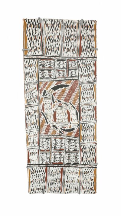 <br>Wunduru Mununggurr</br><strong>Gurtha</strong><br>53 x 22cm</br><br>ID: 1318-25</br>