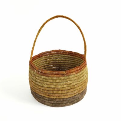 <br>Lomburr Marika</br><strong>Bathi </strong><br>38 x 28.5</br><br>ID: 3250-25</br>