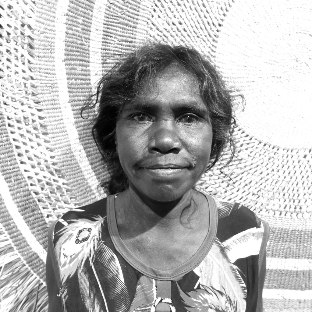 <br>Banyuwurru Munyarryun</br><strong>Bathi </strong><br>48.5 x 39.5cm</br><br>ID: 2553-24</br> - Image 3