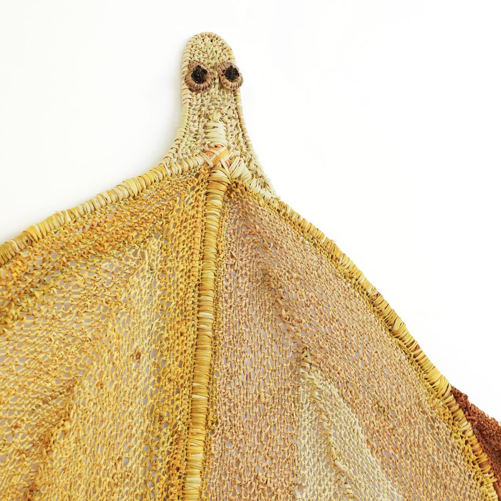 <br>Gawiŋu Samantha Dalparri</br><strong>Miyapunu</strong><br>92.5 x 80.5cm</br><br>ID: 5752-25</br> - Image 3