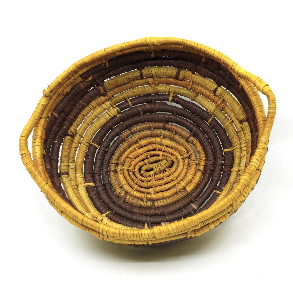 <br>Gurrundul #1 Marawili</br><strong>Bathi (Coiled Basket)</strong><br>9 x 22 x 18cm</br><br>ID: 5121-24</br> - Image 3