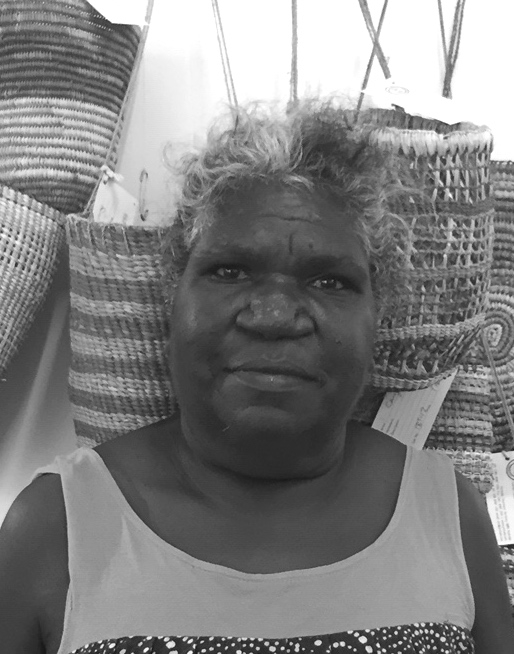 <br>Djarrupi #2 Wungumurra</br><strong>Bathi </strong><br>25 x 20cm</br><br>ID: 5886-25</br> - Image 6