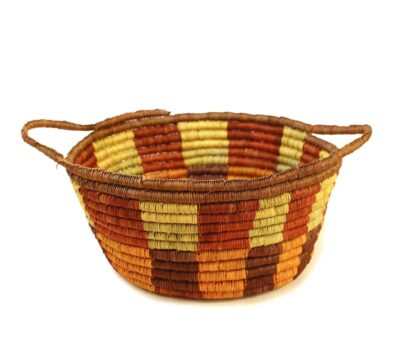 <br>Banyuwurru Munyarryun</br><strong>Bathi </strong><br>51 x 18cm</br><br>ID: 658-26</br>