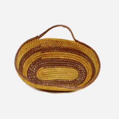 <br>Milpuna Bidiŋgal</br><strong>Bathi </strong><br>27 x 9 x 18cm</br><br>ID: 1066-26</br>