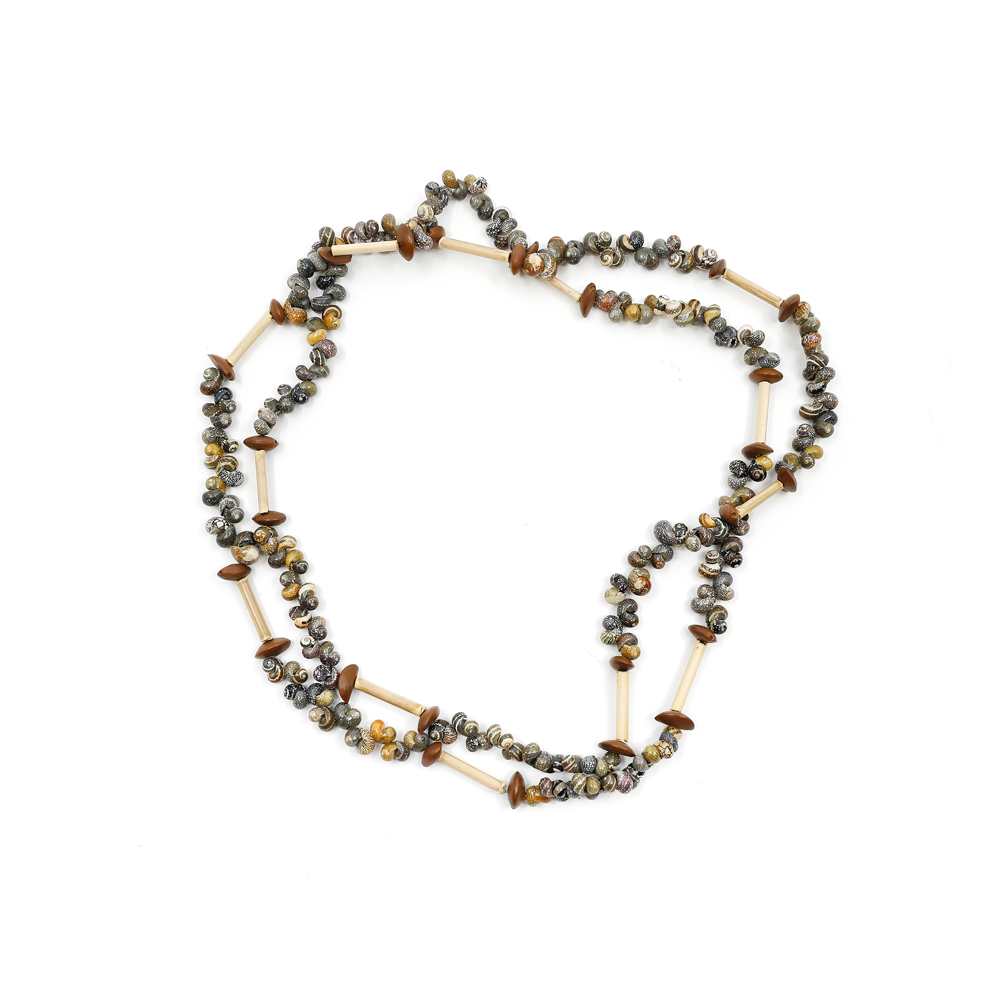 Goluŋ</br><strong>Necklace </strong><br> 106cm