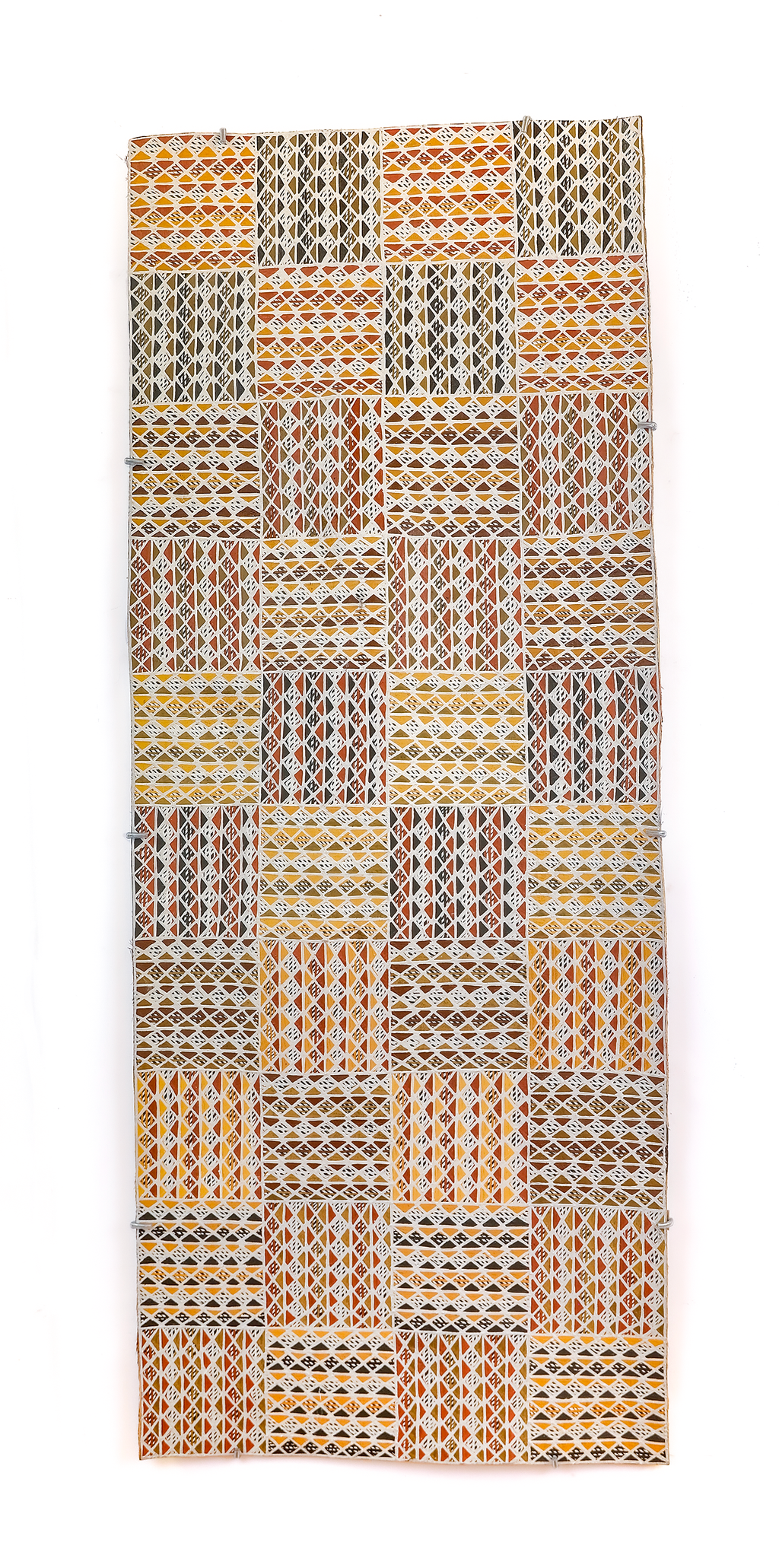 <br>Naypirri Gumana</br><strong>Buyku</strong><br>130 x 50.5</br><br>ID: 2917-26</br>